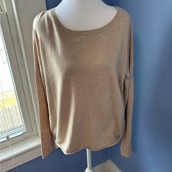 Garnet Hill Tan and Cream Oversized Sweatshirt - Picture 1 of 5